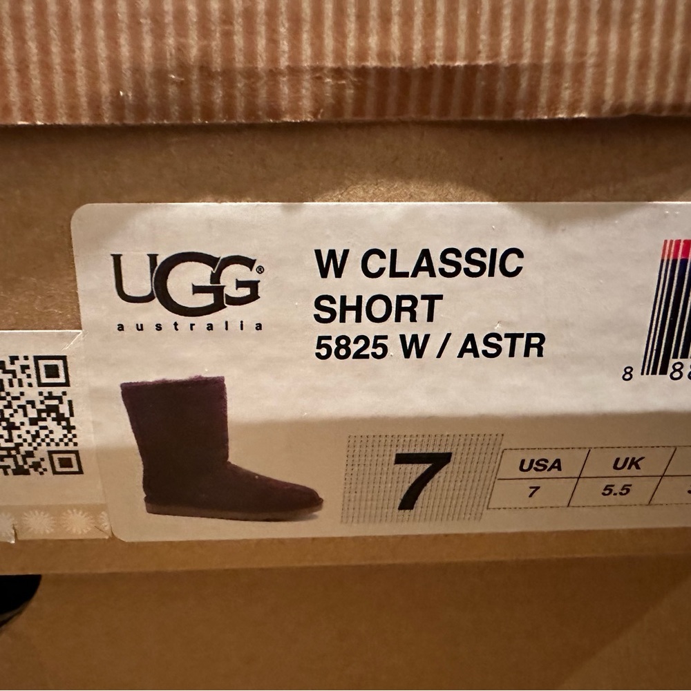 UGGS Boots Size 7